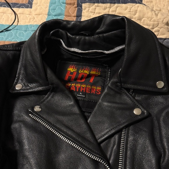 Hot Leather Women’s Large Leather Jacket with matching chaps - Picture 15 of 15